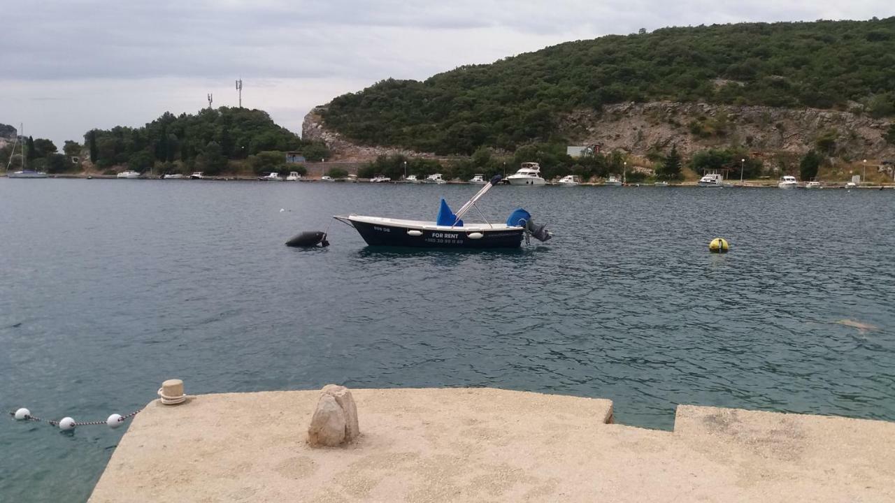 Vesna - Your Best Choice - 80 M From Beach Zaton  Exterior photo